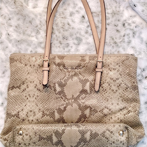MICHAEL MICHAEL KORS Large Python Embossed Tote - Picture 8 of 8